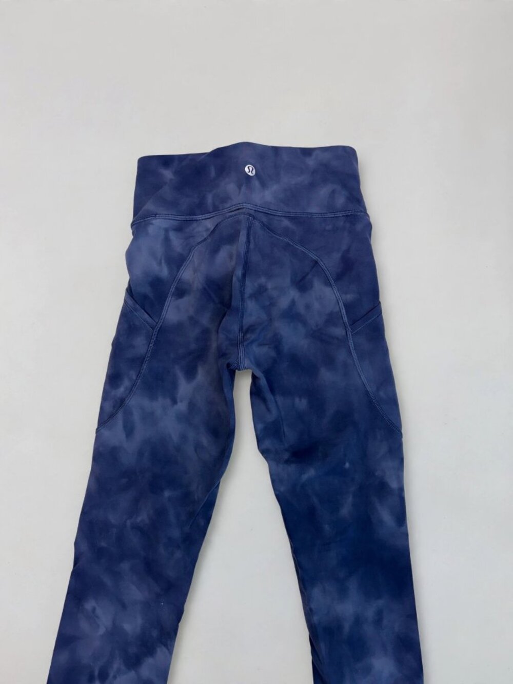 Lululemon Navy Patterned Leggings with Side Pockets – Women's XS